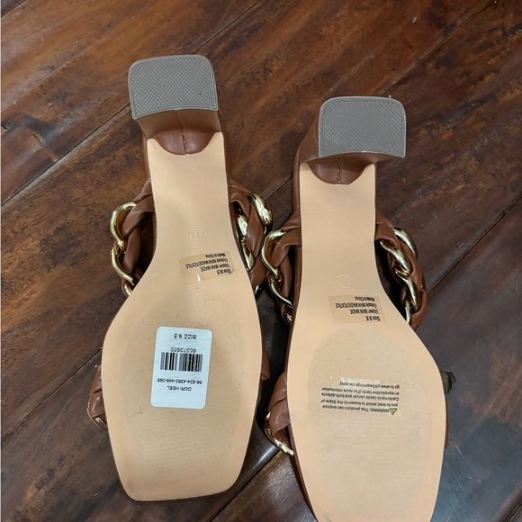 NYX heels size 9.5 NWT - Picture 3 of 3